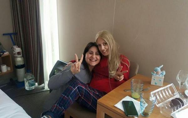 DRAMA familiei tinerei din Vrancea care s-a sacrificat pentru fetiţa ei continuă: Trupul Roxanei nu a fost încă adus în ţară. ANUNŢUL făcut de apropiaţi