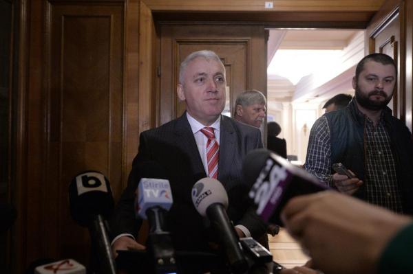 Adrian Ţuţuianu: "Vrem să aducem la zi Legea securităţii naţionale şi Legea de organizare şi funcţionare a SRI"