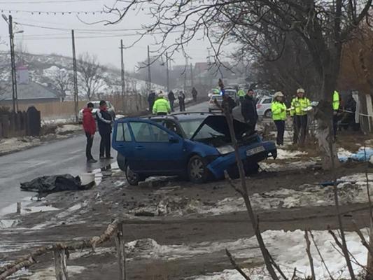VIDEO Trei tineri morţi, alţi trei răniţi grav, într-un ACCIDENT CUMPLIT, în Bacău