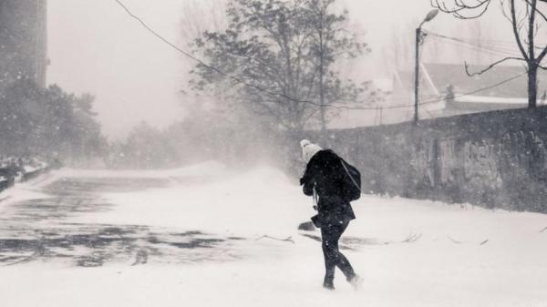 NOI ALERTE METEO! Cod galben de VREME REA în mai multe judeţe, în următoarele ore. Ce zone sunt afectate