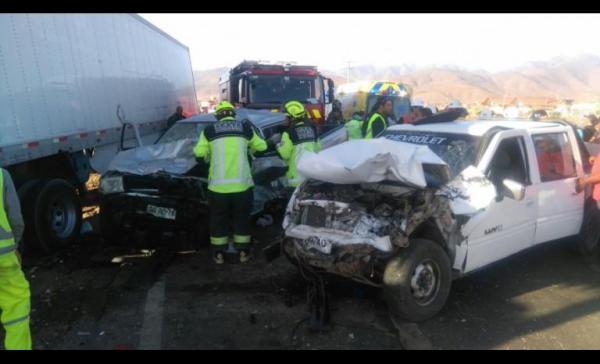 Doi români MORȚI într-un groaznic ACCIDENT ÎN LANȚ