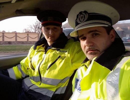 A anunţat pe facebook poziţia unui radar, la Arad, iar reacţia poliţiştilor a fost GENIALĂ!