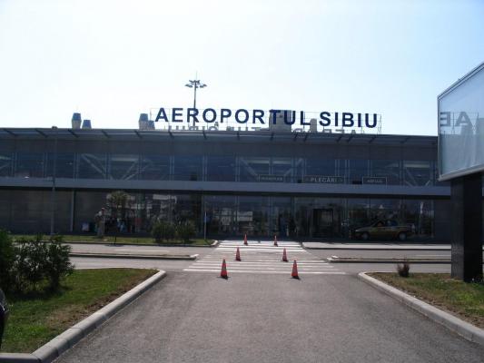 Traficul aerian pe Aeroportul Sibiu a fost reluat! Ce au descoperit la faţa locului echipele Antitero
