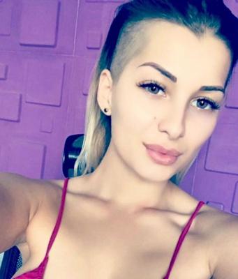 DURERE fără margini! Dalia Duca, tânăra de 24 de ani ÎMPUŞCATĂ ÎN CAP de fostul iubit la Oradea, va fi condusă astăzi pe ultimul drum