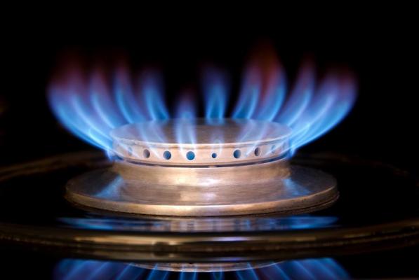 Ministrul Energiei a anunţat cu cât SE VOR SCUMPI gazele naturale pentru populaţie, până la sfârşitul anului