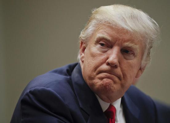 Lovitură DURĂ pentru Trump! Cu cine s-a întâlnit procurorul general, fără să ştie liderul american