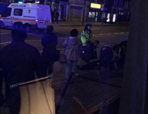 O mașină a intrat într-un grup de pietoni, în Londra! Poliția a fost mobilizată masiv în zonă!