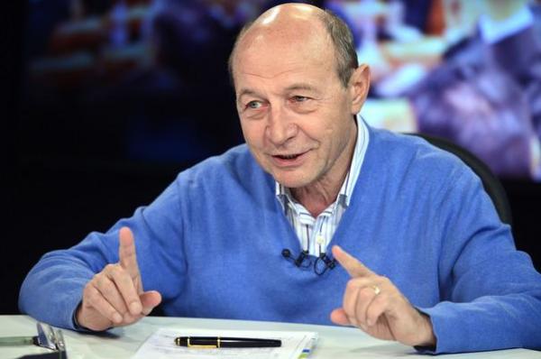 Traian Băsescu: Întârzierea trecerii României la euro este păguboasă