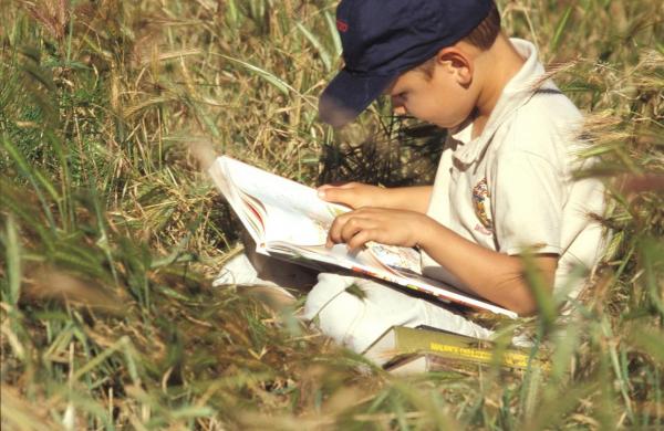 Viaţa la sat: Care sunt problemele MAJORE cu care se confruntă COPIII din mediul rural