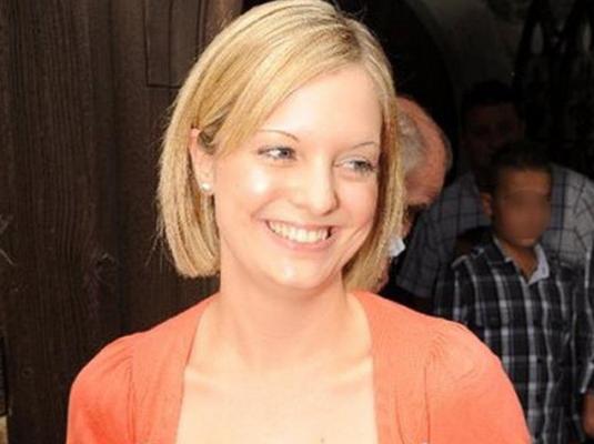 TRAGEDIE fără margini: O tânără şi-a salvat soţul de CANCER, după care A MURIT din cauza unei TUMORI