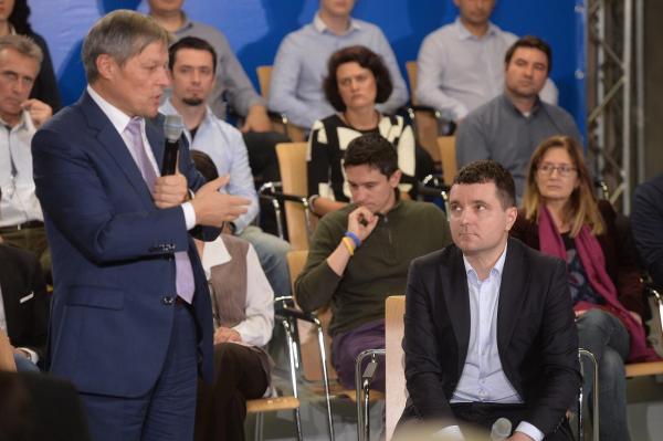 Dacian Cioloş va fi preşedintele guvernului USR. Anunţul a fost făcut de un deputat al partidului