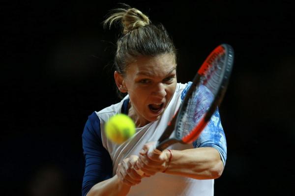 Simona Halep, eliminată a doua oară de la Stuttgart de aceeaşi adversară: "Ritmul a fost dificil. Nu am putut să domin"