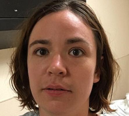 Apariţie MISTERIOASĂ pe străzile din California: "Mă cheamă Joanna şi sunt sirenă"