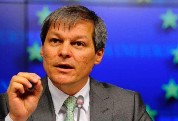 Dacian Cioloş invită la înscrieri într-un proiect pentru schimbarea României: Platorforma 100. "Facem lucrurile... ardeleneşte"