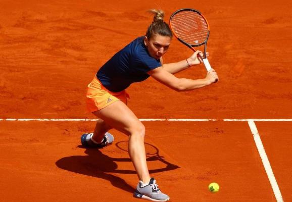 Simona Halep s-a calificat în finala turneului WTA de la Madrid!