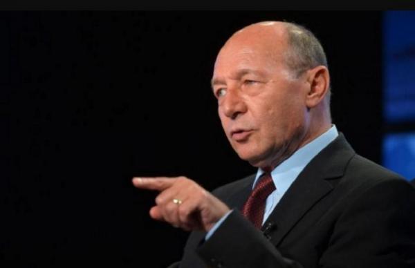 CRIMĂ ÎN MASĂ! Băsescu, ATAC FĂRĂ PRECEDENT: "Aceste suflete de copilaşi nevinovaţi..."