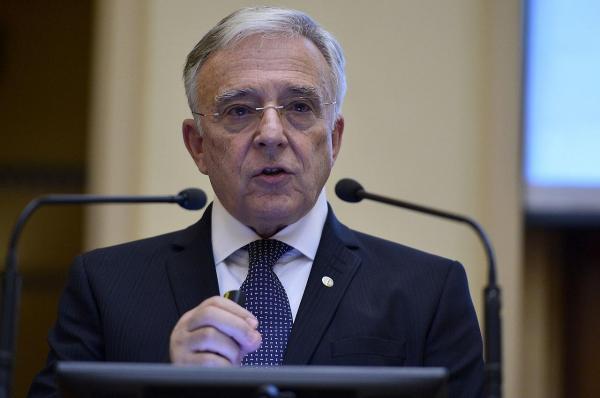 Avertismentul guvernatorului Mugur Isărescu: "Inflaţia este posibil să rămână scăzută o bună perioadă de timp"