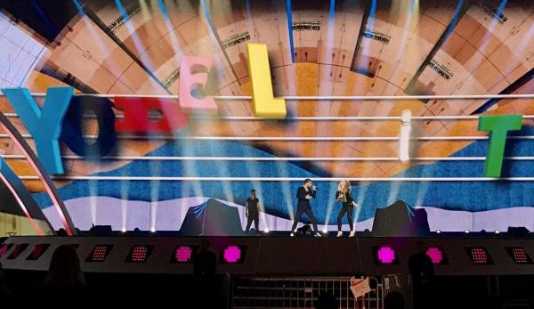 Probleme pentru Alex Florea, în prima zi a repetiţiilor pentru Eurovision, la Kiev!