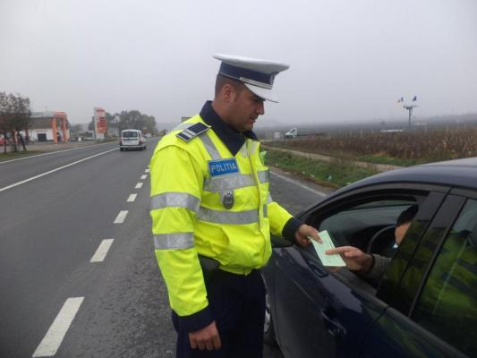 Veste excelentă pentru şoferi! Cei cu permisul suspendat îl vor putea recupera mai repede de la Poliţie!