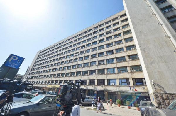 Mandate de arestare în Dosarul CFR Marfă. Mihuţ Crăciun şi alţi trei directori din companie, în arest preventiv