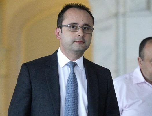 Candidatul la şefia PNL, Cristian Buşoi, vrea să recâştige o parte din electoratul lui Iohannis