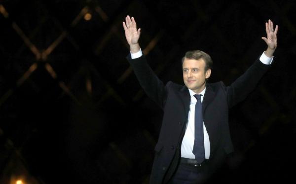 Macron a discutat telefonic cu Angela Merkel, după victorie. Preşedintele ales al Franţei, aşteptat la Berlin