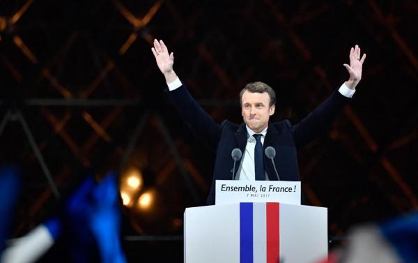 Macron a câştigat alegerile cu 88% la secţiile de votare din România şi Republica Moldova