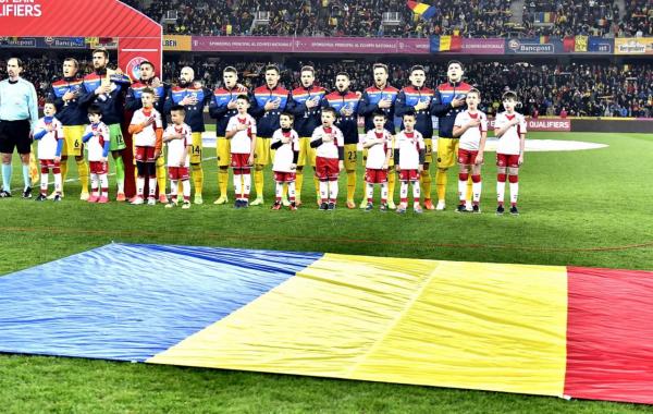 Veşti bune pentru microbişti! Echipa naţională de fotbal a României urcă în clasamentul FIFA