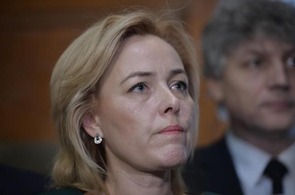 Carmen Dan, despre Grindeanu: "E singur, un premier al nimănui. Demisiile noastre nu sunt întâmplătoare