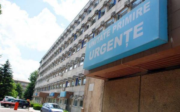 Proiectil perforant găsit de un pacient în curtea Spitalului de Urgenţă din Vaslui! Cum ieşise proiectilul la suprafaţa pământului