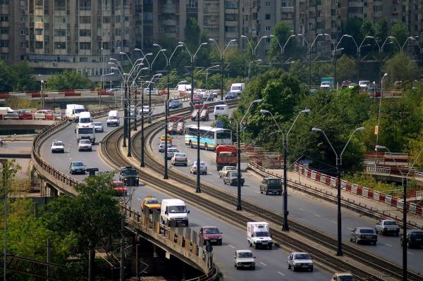 România, pe ultimele locuri în UE la siguranţa rutieră. Aproape 2.000 de oameni mor anual pe şoselele din ţară