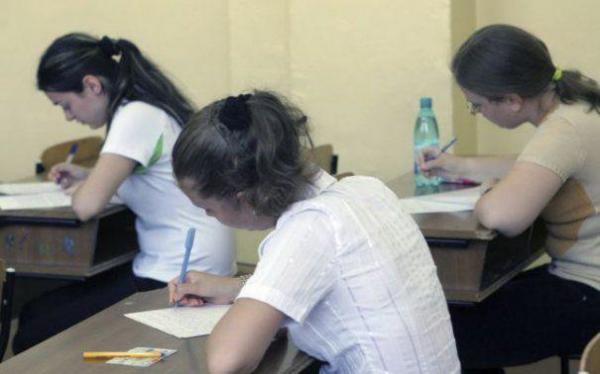 BACALAUREAT 2017. SUBIECTE de FIZICĂ și baremul de evaluare și notare