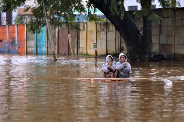 COD GALBEN de INUNDAŢII în mai multe judeţe din ţară. Ce zone sunt afectate