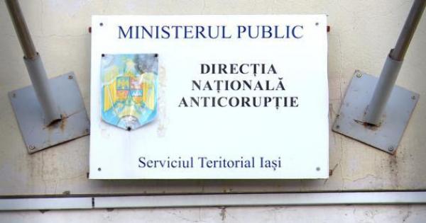 Percheziţii ale DNA la instituţii publice din Botoşani, Iaşi şi Neamţ, cu suspiciuni de corupţie