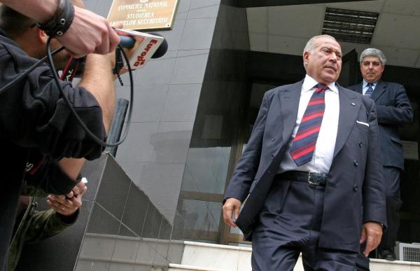 Dan Voiculescu poate fi liberat condiţionat, au decis magistraţii Judecătoriei Sectorului 5. Hotărârea nu este definitivă