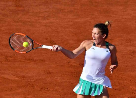 Simona Halep se distrează! Cum a fost surprinsă românca înainte de finala de la Roland Garros (FOTO&VIDEO)