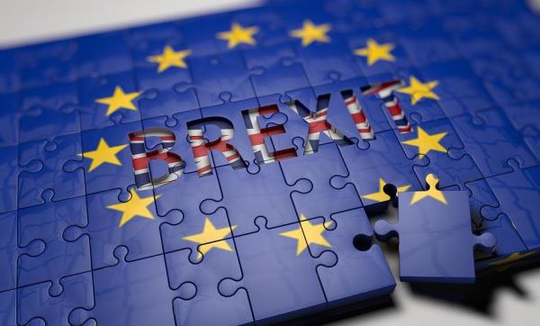 Noi negocieri pe BREXIT! UE şi Marea Britanie decid care sunt drepturile cetăţenilor