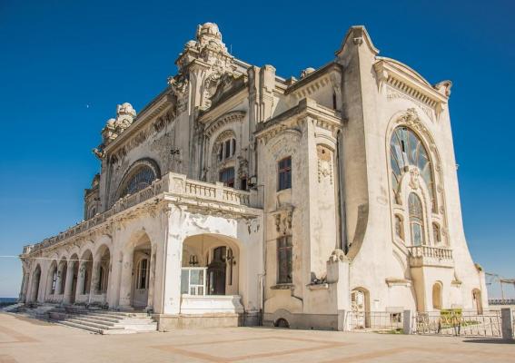 Descoperire şocantă la Constanţa! Un scafandru a dat peste o mină neexplodată în apele din zona Cazinoului