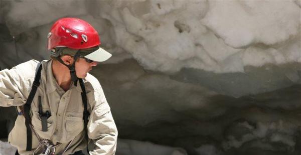 Dramatică operaţiune de salvare pe furtună a unui alpinist român, dispărut acum 3 zile pe Muntele Olimp, în Grecia