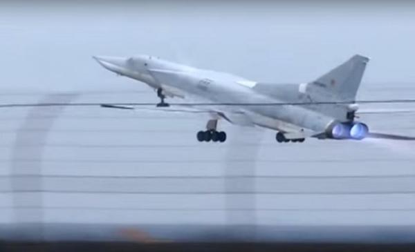 Un avion de la baza Mihail Kogălniceanu, trimis să intercepteze două BOMBARDIERE NUCLEARE rusești (VIDEO)