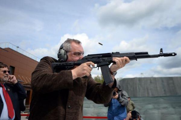 Acuzaţii grave aduse de Teodor Meleşcanu lui Dmitri Rogozin: "A fost o chestiune deliberată pentru a crea dificultăţi în relaţiile dintre România şi Rusia"