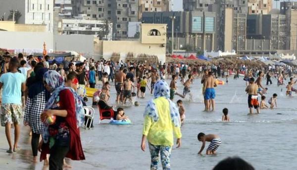 ATAC ARMAT în Libia! Sunt ZECI DE VICTIME, după explozia unei RACHETE pe o PLAJĂ din Tripoli