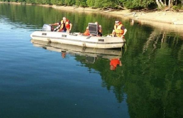 Cadavru găsit la un lac din Banat! Ar putea fi un student filipinez, dispărut în urmă cu 10 zile