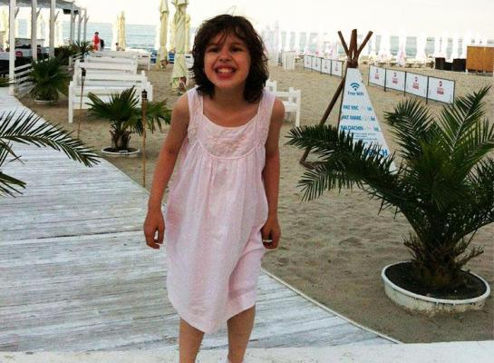 Apelul DISPERAT al unui medic: 'Nu pot să vorbesc cu fetiţa mea! Vreau să îi spun că o iubesc, că nu am abandonat-o'