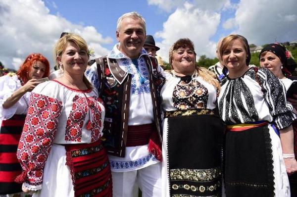 Liviu Dragnea a lăsat cu gura căscată audienţa, la o întâlnire de partid: "Niciodată până acum nu m-a înşelat nicio femeie din PSD"