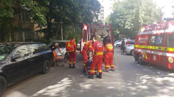 Un bucureştean e în stare gravă la spital, cu ARSURI pe 40 la sută din corp, după ce a EXPLODAT un borcan, în timp ce făcea bulion