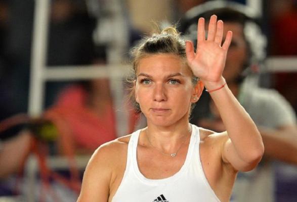 Simona Halep, după înfrăngerea din meciul cu Maria Şarapova: "Sunt tristă, dar am dat tot ce am putut"