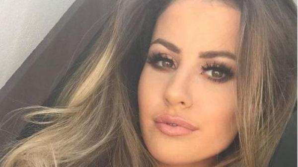 Dezvăluirile șocante ale tinerei fotomodel care a fost răpită, ținută în lanțuri și vândută ca sclavă sexuală, pe Internet