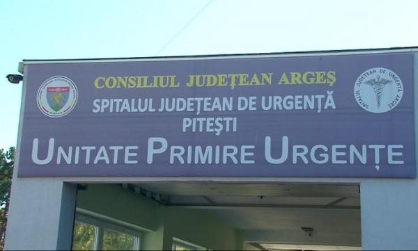 Tragedie în Argeș! Un bărbat în vârstă de 38 de ani A MURIT la spital, după ce a fost spulberat pe trecerea de pietoni de o AMBULANŢĂ