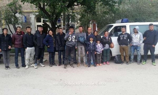 Refugiaţii nu vor în România! Irakieni solicitanți de azil în ţara noastră, prinşi de poliţişti când încercau să treacă ilegal granița în Ungaria!